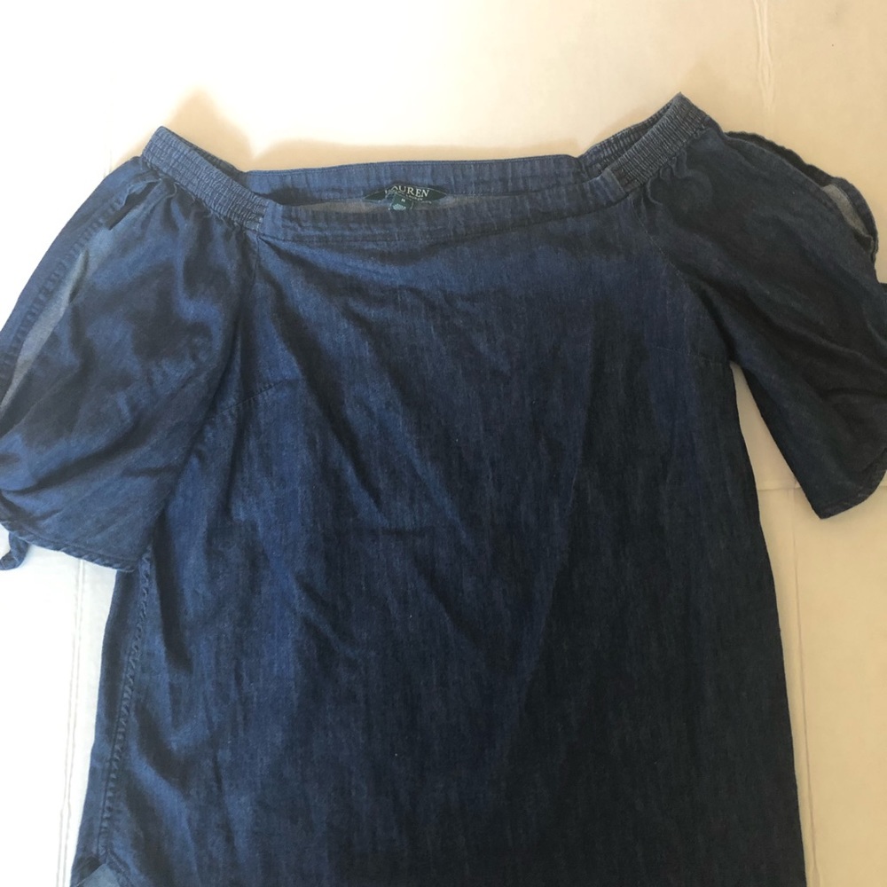 🔥Ralph Lauren denim blouse. - Picture 2 of 4